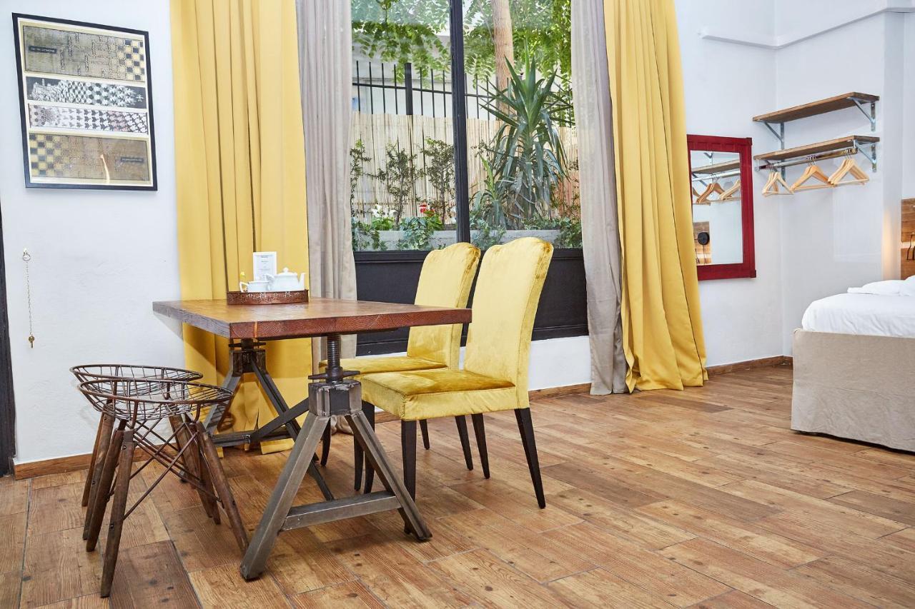 Aris Athens Suites エクステリア 写真